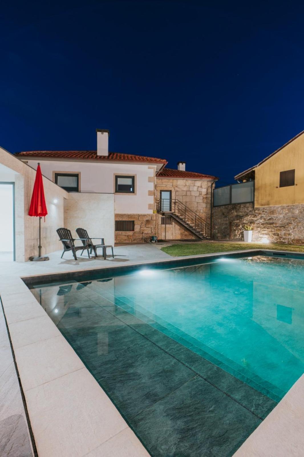 Casa Do Pinheiro - Local Holiday home